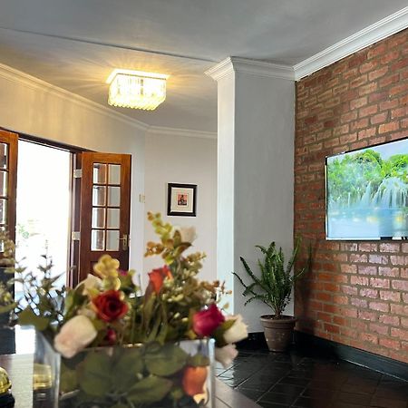 Amoris Guesthouse - In Brooklyn Pretoria-Noord Esterno foto