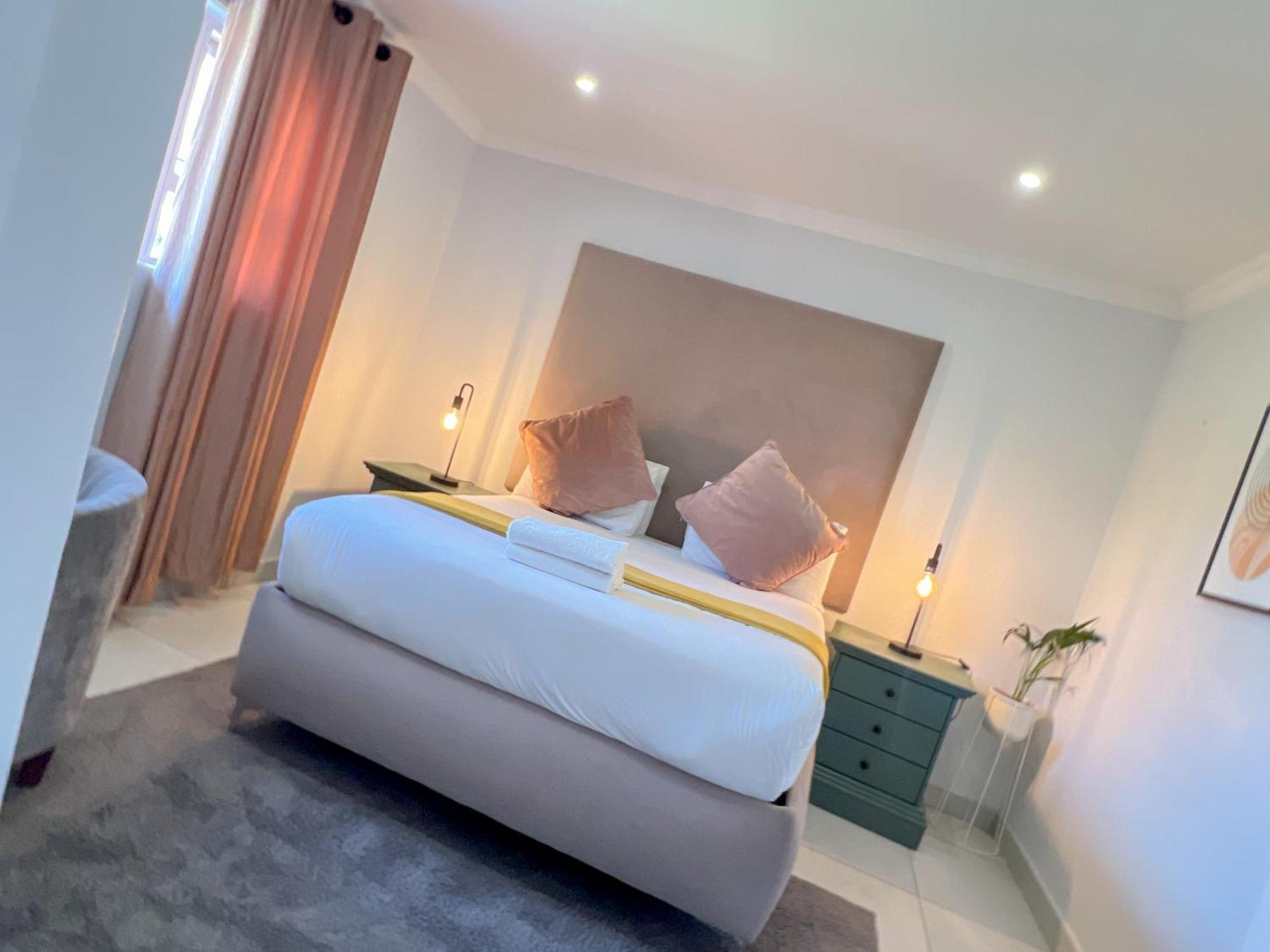 Amoris Guesthouse - In Brooklyn Pretoria-Noord Esterno foto